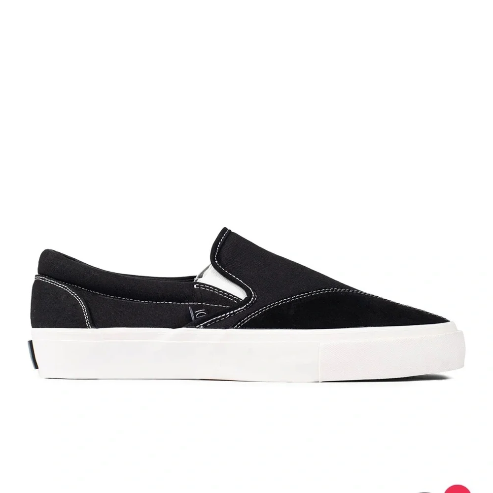 Clear Weather Dodd Unisex Slip on Sneakers Size 9 Men 10.5 Women NIB